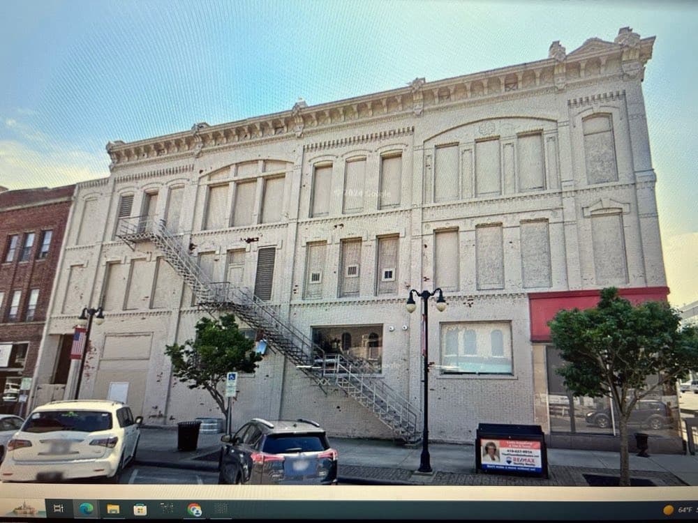 Commercial building before restoration by Markley's Precision Company