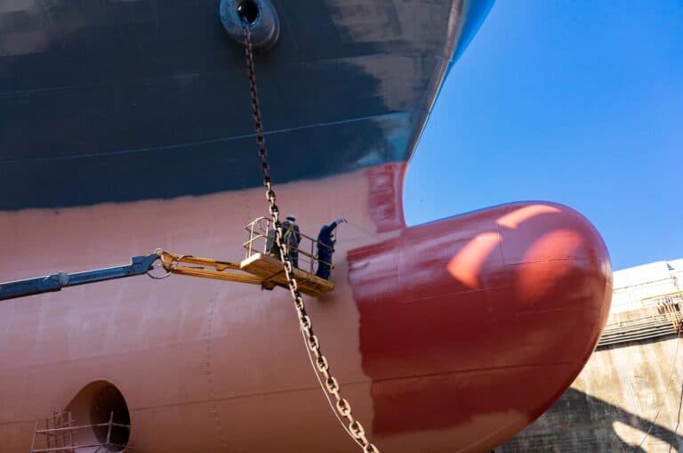 Marine Sandblasting and Painting: Ships, Naval Vessels, Dockyards