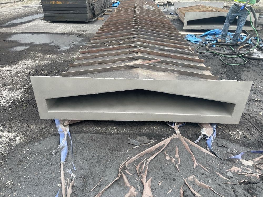 Steel beam with clean surface after sandblasting