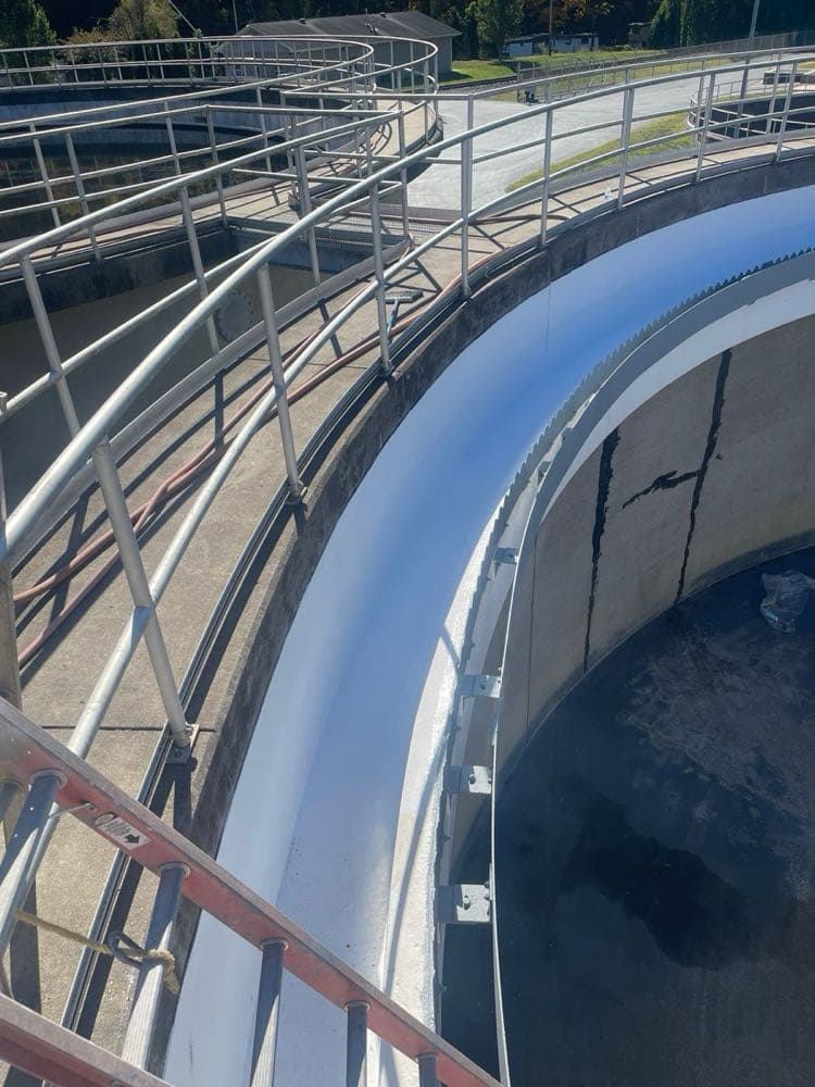 Large clarifier coating project